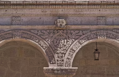 Ornamente null