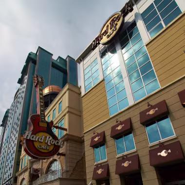 Hard Rock by Day null